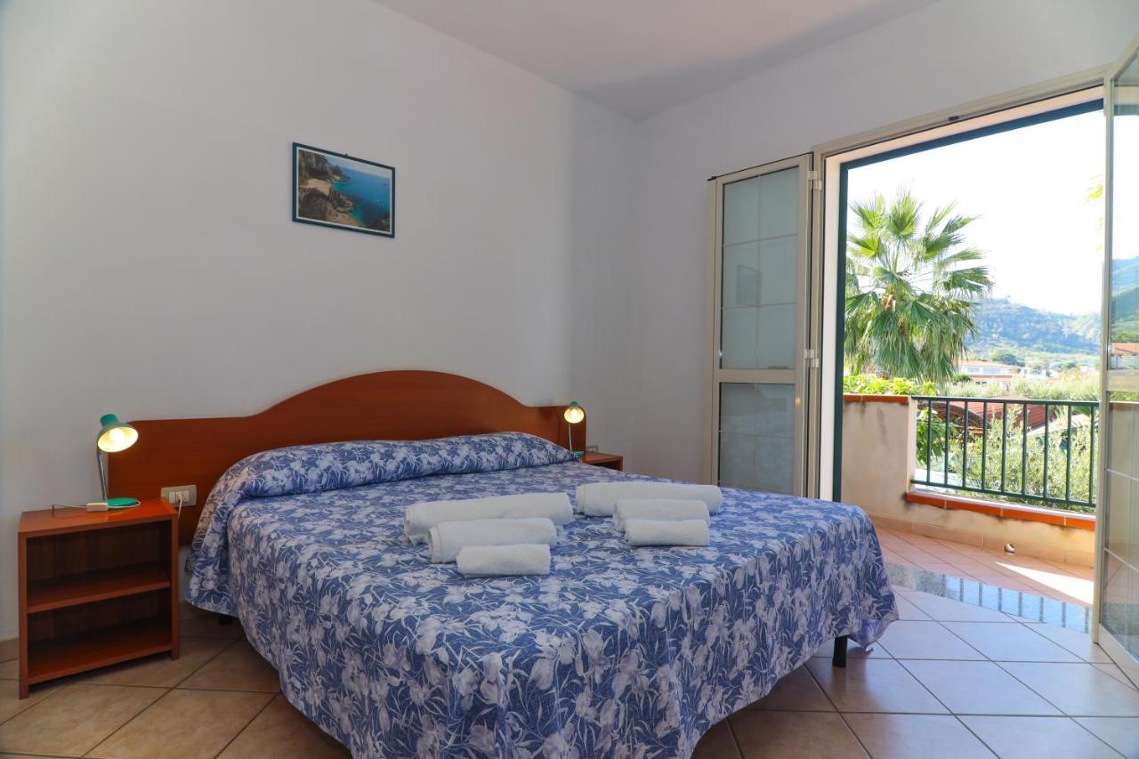 Casamareblu Villa ปาร์เกลียา ภายนอก รูปภาพ