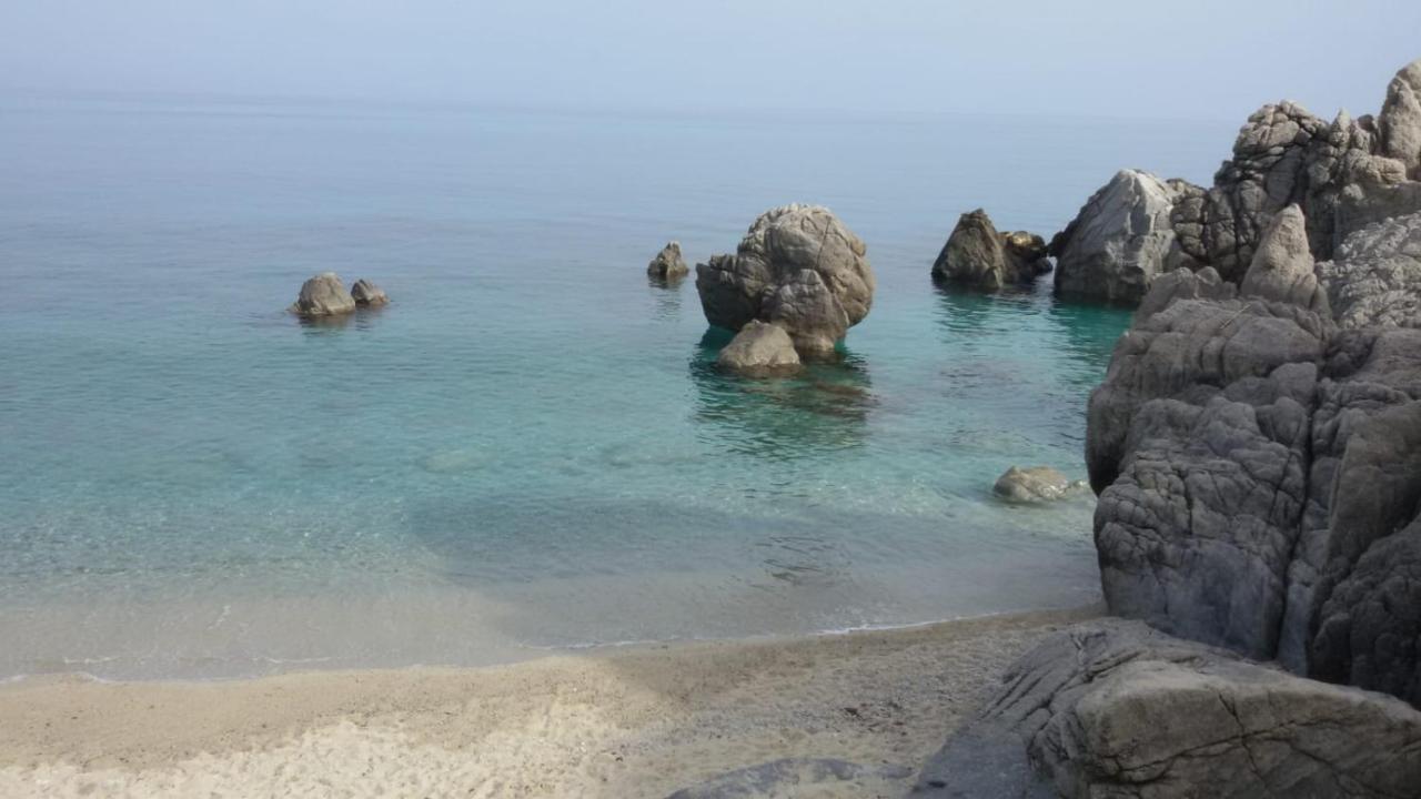 Casamareblu Villa ปาร์เกลียา ภายนอก รูปภาพ